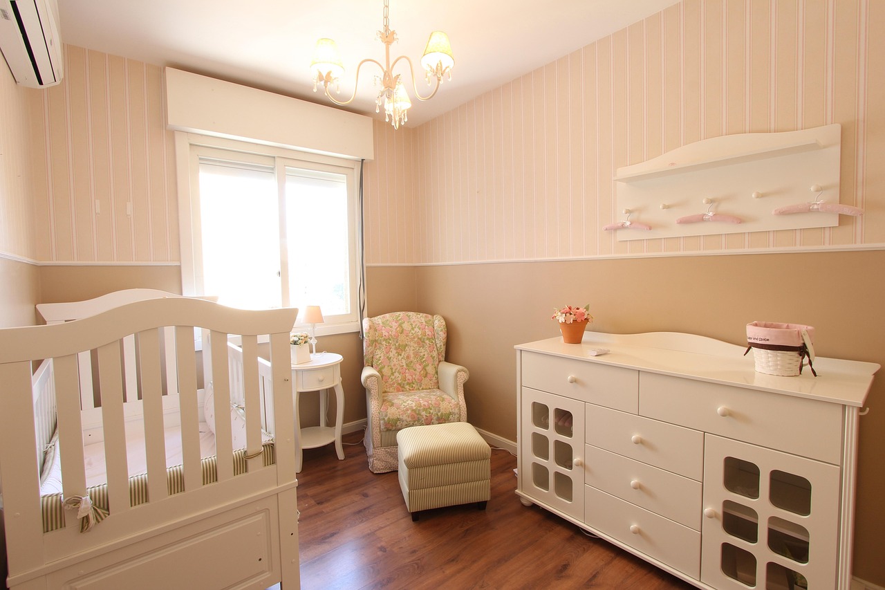 高収入・個室寮完備！墨出し経験者大募集！